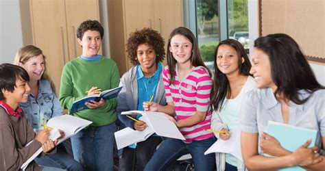 6 Ways Any Teacher Can Be a Positive Role Model for Middle School Students