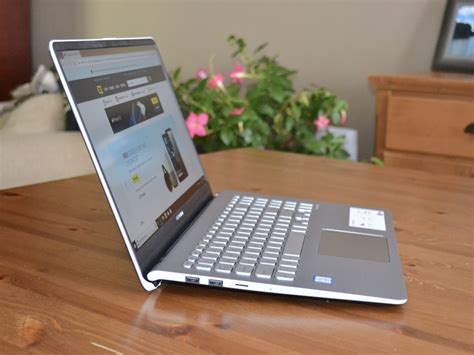 Review: the big, yet slim ASUS VivoBook S15 | Best Buy Blog