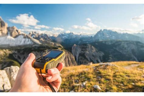 How to Use a Handheld GPS for Hiking - Up In The Mountain