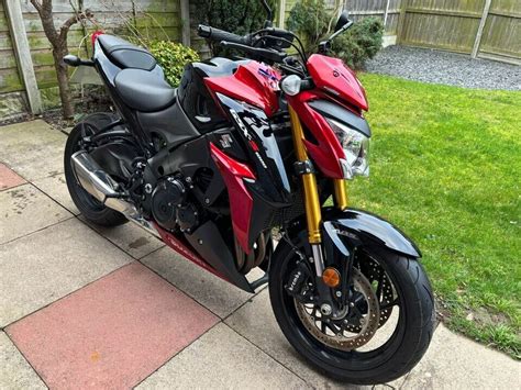 Suzuki GSX-S1000 GSXS1000 ABS 2017 Black and Red Low Mileage | eBay