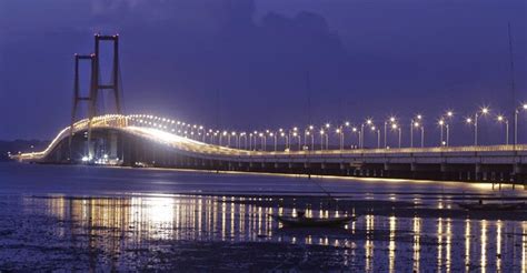 Jembatan Suramadu, Jembatan Terpanjang di Indonesia - ASLIH MADUREH