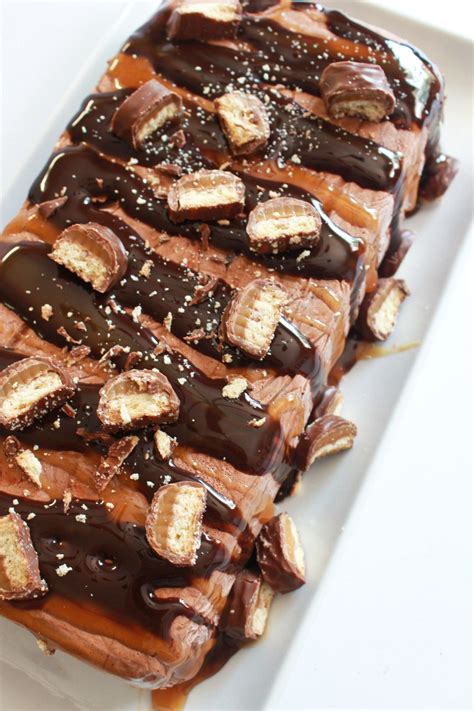 Twix Icebox Cake | Recipe | Icebox cake, Twix cake, Cake mix cookie recipes