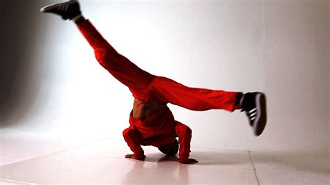 How to Do a Windmill to Back Spin | Break Dancing - YouTube | Break dance, Bust a move, Dance poses