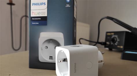 Philips Hue Smart Plug Review - Review 2021 - PCMag Greece