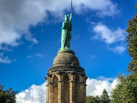 Hermannsdenkmal: Wanderungen und Rundwege | komoot