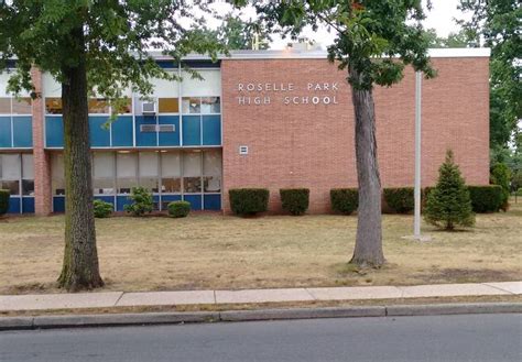 Roselle Delays School Reopening to February 2021 | TAPinto