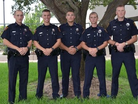 College Station Police Department welcomes new officers