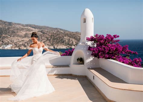 14 Best Destination Wedding Venues in Greece - Wedinspire