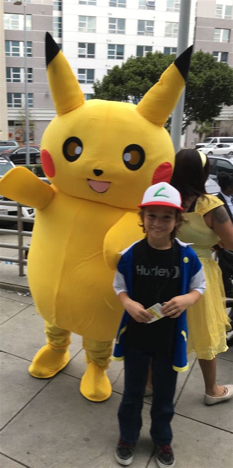 Ash Ketchum and Pikachu | Pikachu, Ash ketchum, Character