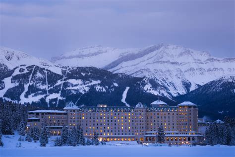 Fairmont Chateau Lake Louise - Luxury Mountain Resort