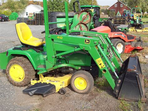 John Deere 425 Lawn Tractor | John Deere Lawn Tractors: John Deere Lawn ...