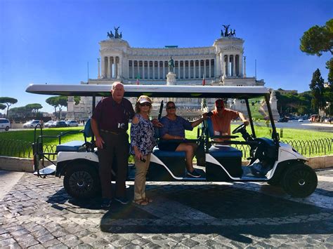 Golf cart and Colosseum - Rome in Golf Cart