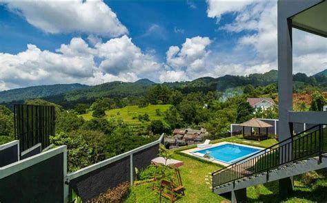 Villa Puncak Murah dengan view bagus kolam renang private