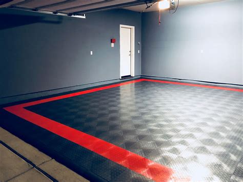 Garage Flooring Tiles | RaceDeck Custom Garage Floors