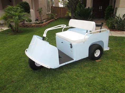 1955 Cushman Golf Cart in Blue and White