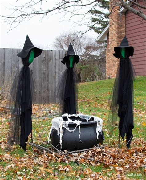 DIY Halloween Decorations: Includes FREE Witch Hat Pattern