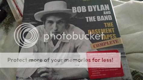 DVD Talk Forum - View Single Post - Bob Dylan's Complete Basement Tapes ...