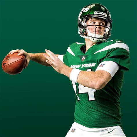 Nike unveils new uniforms for the New York Jets