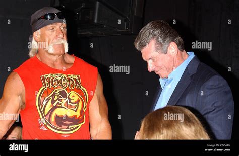 Wrestlemania hulk hogan hi-res stock photography and images - Alamy