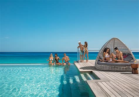 Breathless Montego Bay Resort & Spa - All Inclusive - Book Now