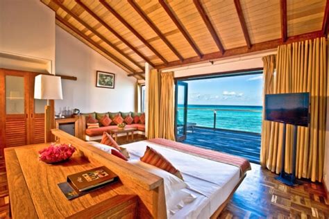 Reethi Beach Resort | Luxury Resort in Maldives