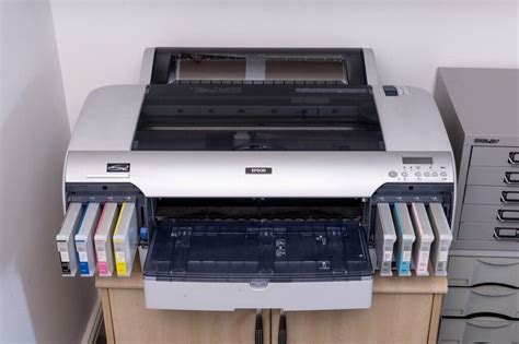 Epson Stylus Pro 4800 Professional A2+ Inkjet Photo Printer - Excellent ...