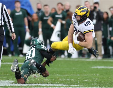 Luke Schoonmaker, Michigan TE, reveals plans for 2023 NFL Draft