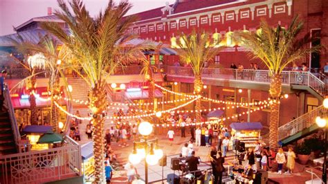 Tampa Bay, Florida: Enjoy Eating Your Way Through Historic Ybor City