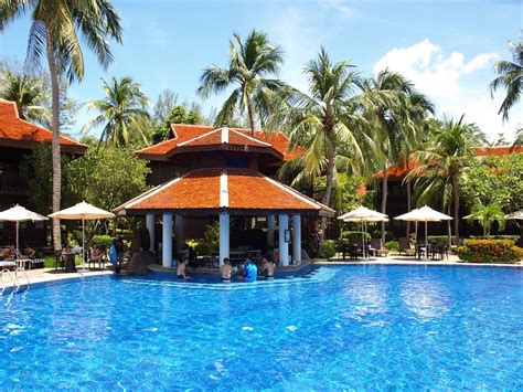 PELANGI BEACH RESORT & SPA, LANGKAWI (S̶$̶2̶0̶6̶) S$89: UPDATED 2021 Reviews, Price Comparison ...