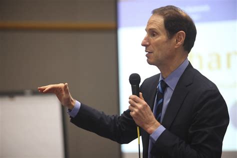 Wyden at Oregon Leadership Summit | Portland, OR Photo Court… | Flickr