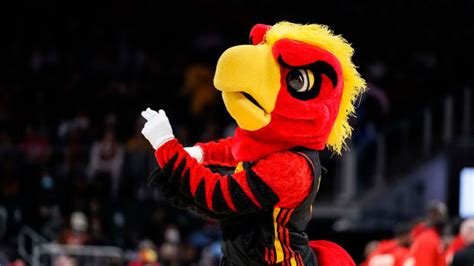 Atlanta Hawks Mascot Makes $600K Annually - Sports Illustrated Atlanta ...