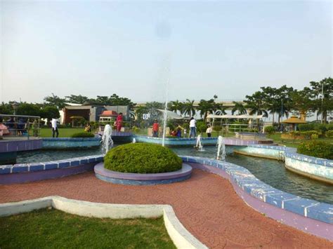 Eco Park Kolkata | Timing, Entry Fee, Water Rides, 7 Wonders | YtripHD