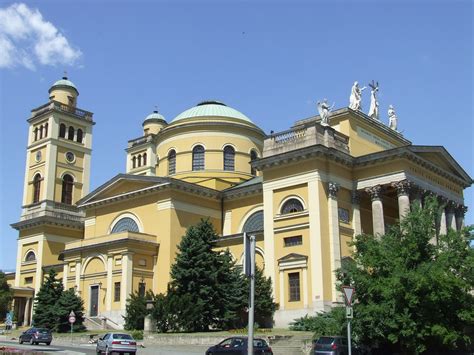 Eger Basilica (Eger, 1836) | Structurae