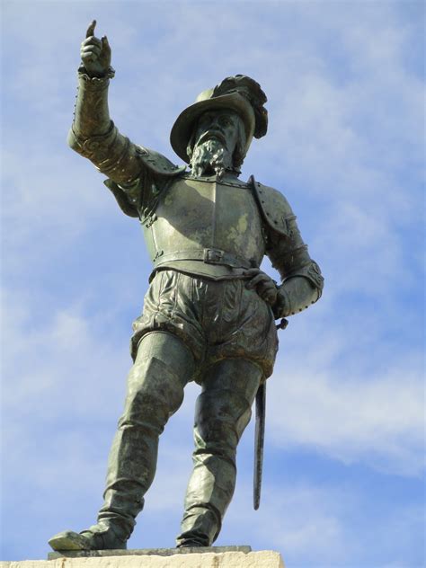 File:Ponce de León statue - San Juan, Puerto Rico - DSC06873.JPG ...