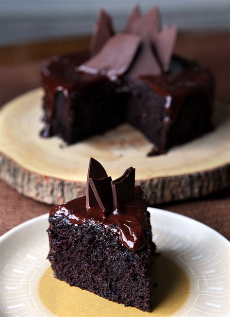 Red Wine Dark Chocolate Cake For Two - Brownie Bites Blog