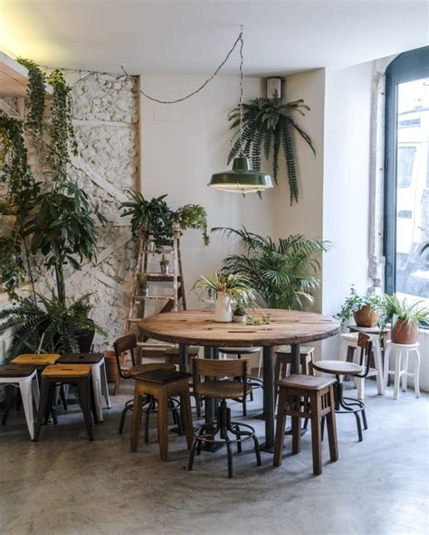 A Stylish Guide to the Coolest Cafes in Lisbon, Portugal - Live Like It's the Weekend