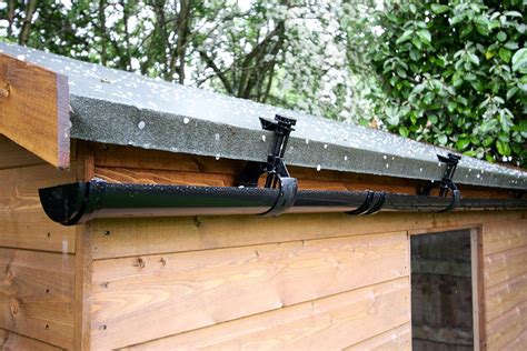 Hall's Rainsaver 4ft Guttering Kit with Flexible Downpipe, Black: Amazon.co.uk: Garden & Outdoors