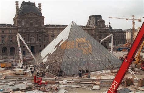 Louvre Museum Pyramid