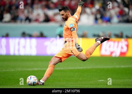 AL KHOR - France goalkeeper Hugo Lloris during the FIFA World Cup Qatar 2022 Semifinal match ...