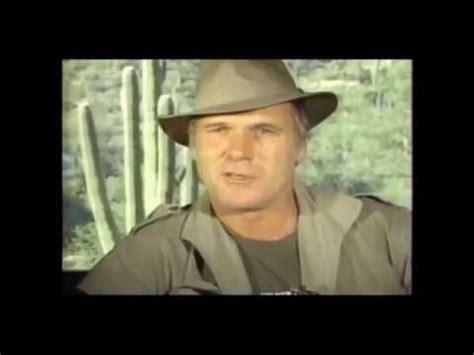 Barry Sadler Interview - 1986 | Interview, Green beret, Staff sergeant