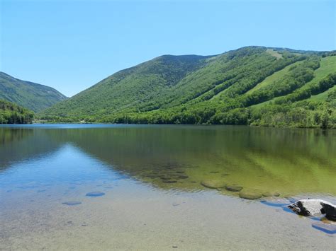 15 Lakes in Vermont for a Fun-Filled Vacation - Flavorverse