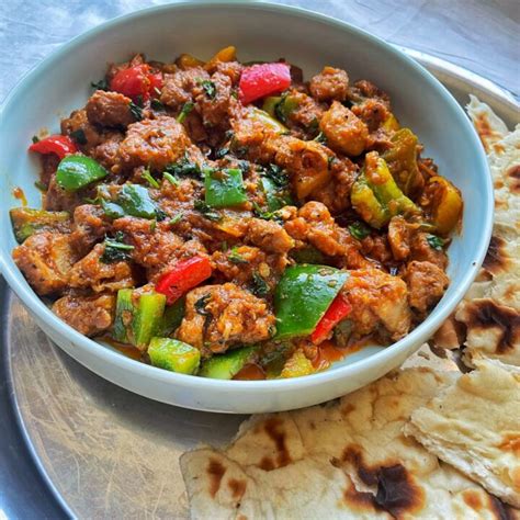 The BEST Chicken Jalfrezi!! - Fatima Cooks