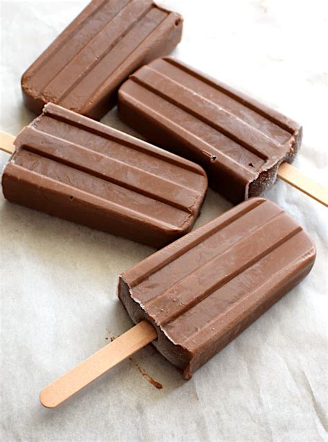 Helados de chocolate en paleta | Helado de chocolate, Recetas helados ...