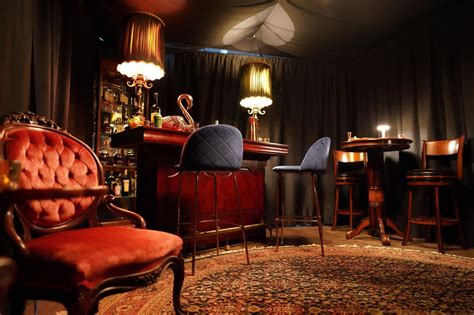 Throw It Back To The Roaring 20's At This Top Secret Speakeasy In Fort ...