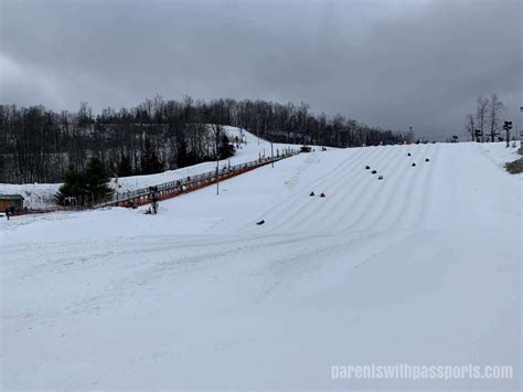 Winterplace Snow Tubing – Parents with Passports