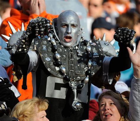 How much change can die-hard Raiders fans stand? Ask the Raiders fans in Denver. – The Denver Post