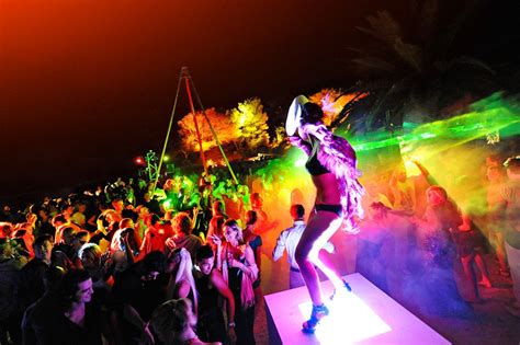 Ibiza Night Clubs | ibiza party Ibiza, Spain | Ibiza party, Ibiza ...