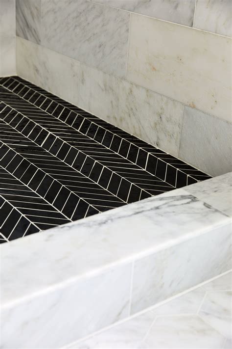 chevron floor tiles bathroom - He Had A Big E-Journal Galleria Di Immagini