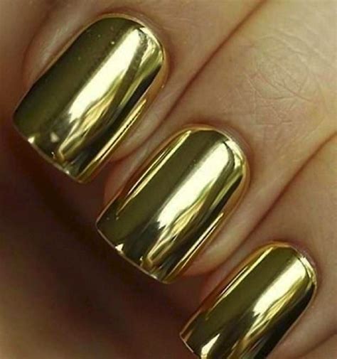 20 Metallic Nails That Will Make You Shine | Chrome nails