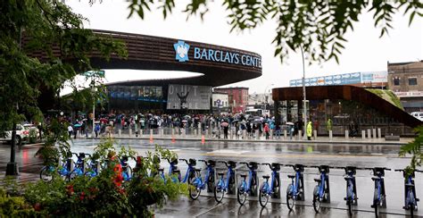 At Barclays Center Events, Fewer Cars Than Expected - The New York Times